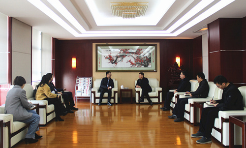 ���кϷ�����·֧���쵼�����Űݷ�