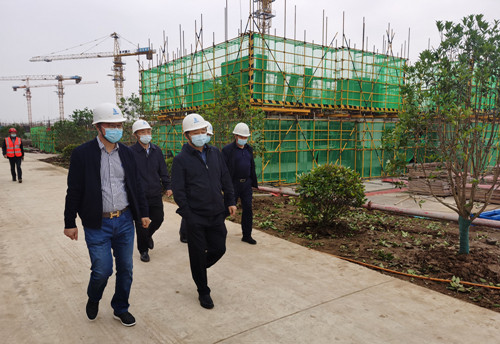 ����һ�����ڵ�һ�죬�����쵼������Ŀ���ؼ��ָ��